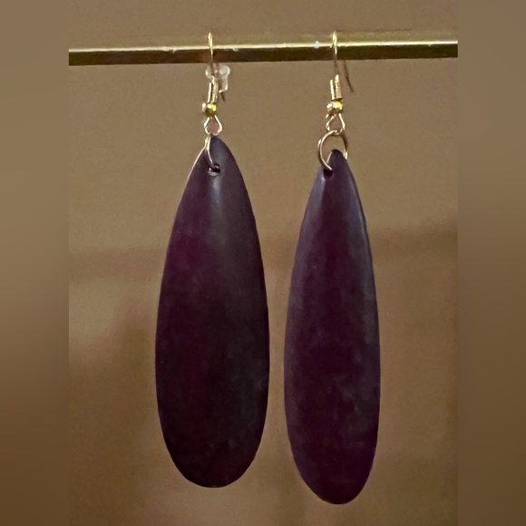 Jewelry - New wood earrings plum